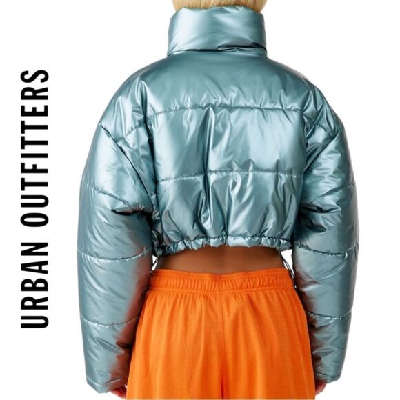 NEW Urban Outfitters UO Taryn Metallic Cropped Puffer Coat Jacket L XL - Picture 4 of 6
